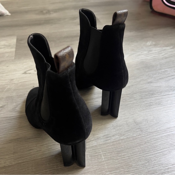 Louis Vuitton Ankle Boots - Picture 3 of 7